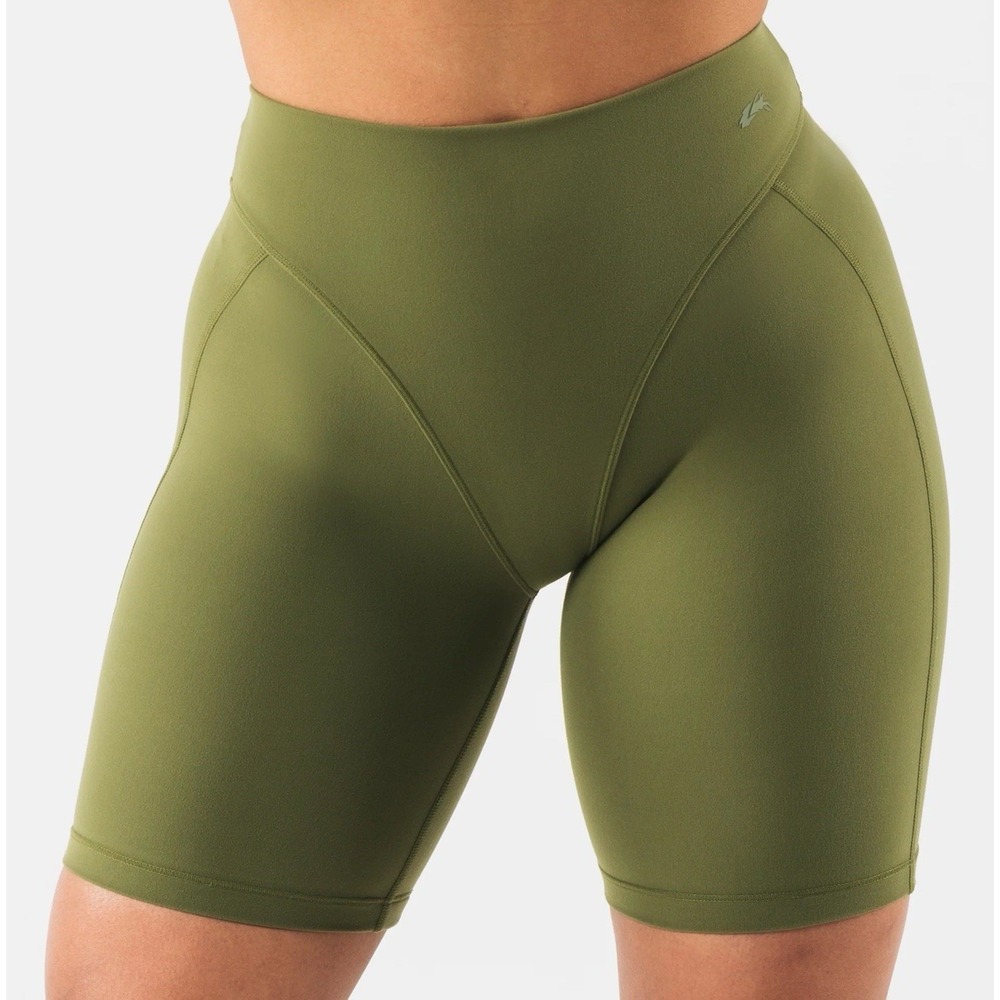 NWT!! ALPHALETE PARKER SHORT 7" Women's Tenacity Bikini Biker Short‎ | Size XS